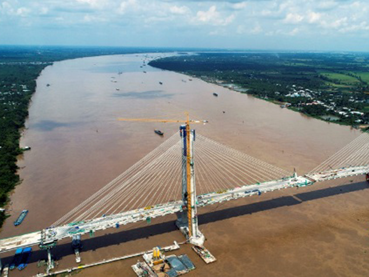 Cung cấp máy Kubota 30 KVA, công trình cầu Cao Lãnh, Đồng Tháp